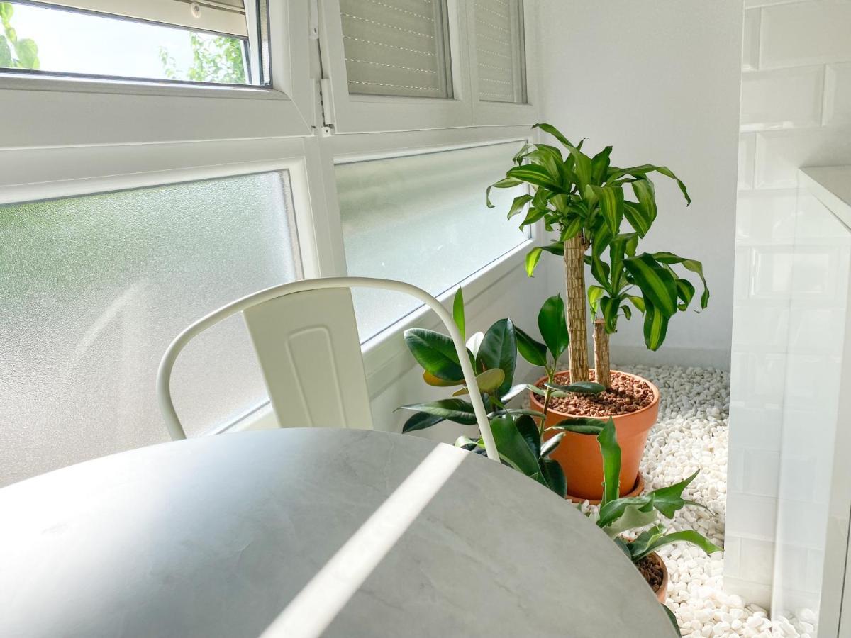 ¡A Estrenar! Piso De Diseno En Laredo Playa Apartment Exterior photo