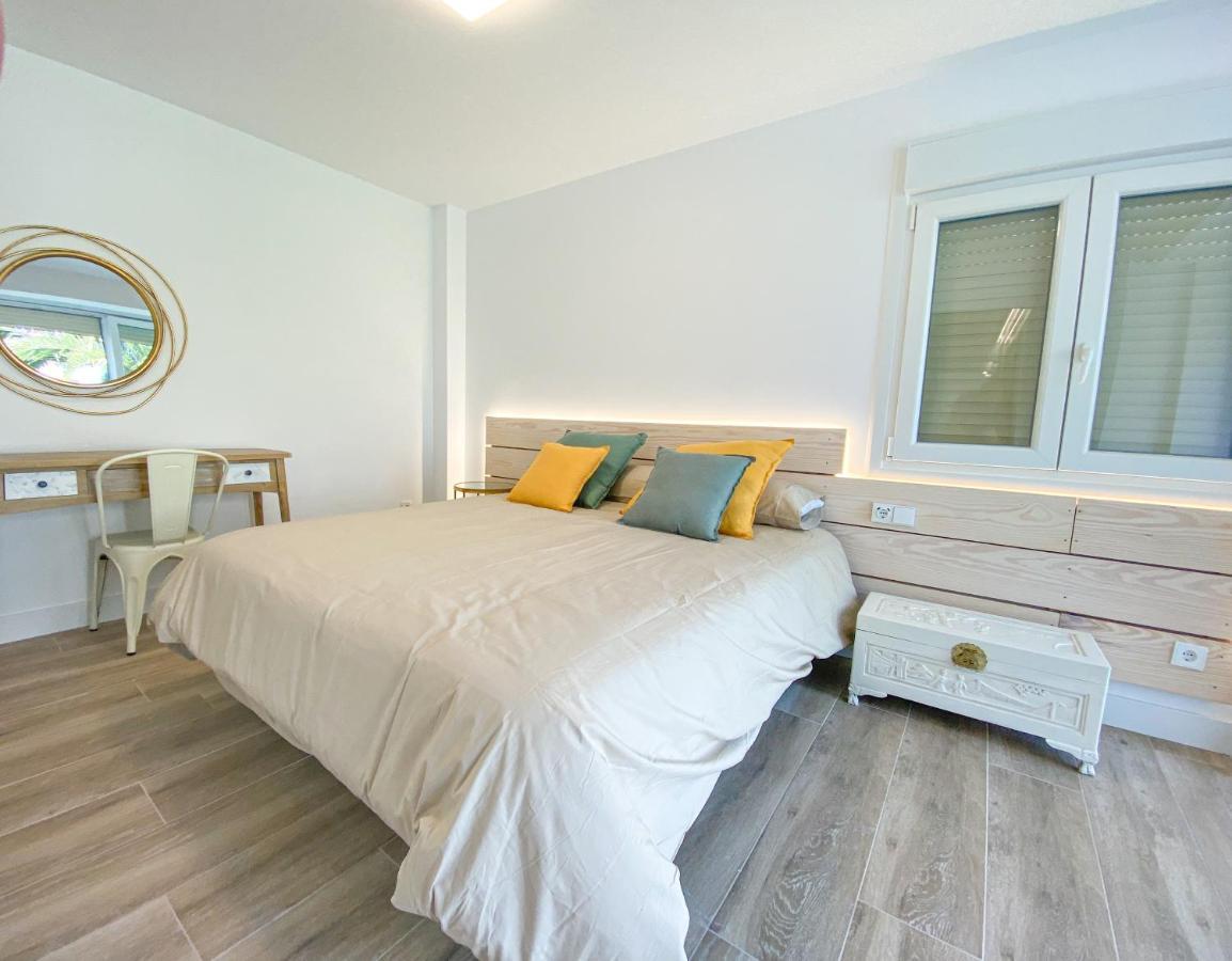 ¡A Estrenar! Piso De Diseno En Laredo Playa Apartment Exterior photo